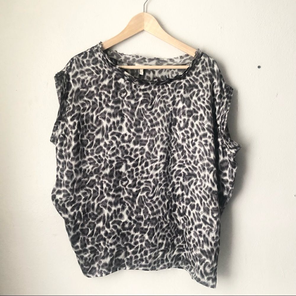 Joie leopard print 100% silk oversized boxy pullover blouse animal print